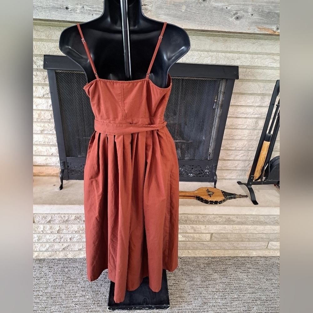 Future Collective Size 2 Women's Rust Color Midi Dress Sleeveless Adjustable - Picture 10 of 12
